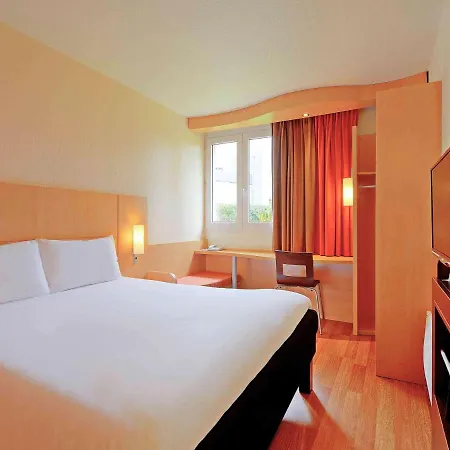 Ibis Poitiers Beaulieu Hotel Exterior photo